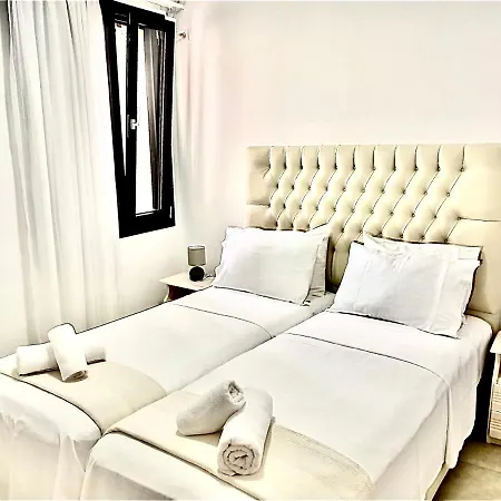 Alkestis Studios Apartment *