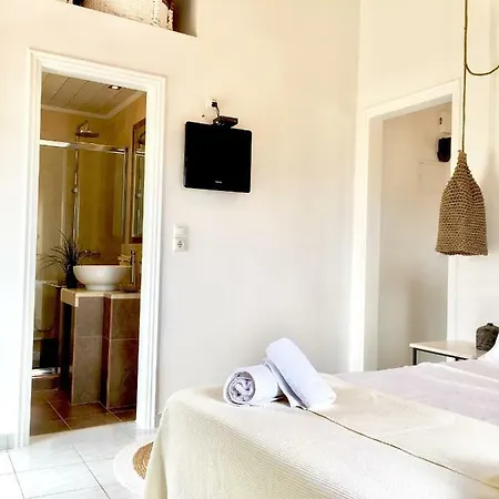 Apartment Alkestis Studios *